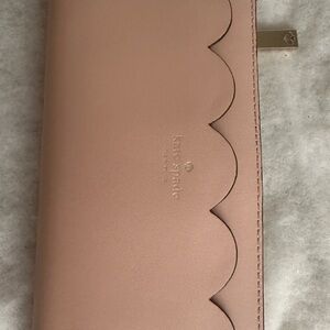 Kate Spade Scalloped Leather Wallet in Pink